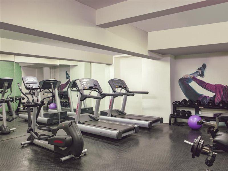 Real Inn Guadalajara Expo Екстер'єр фото