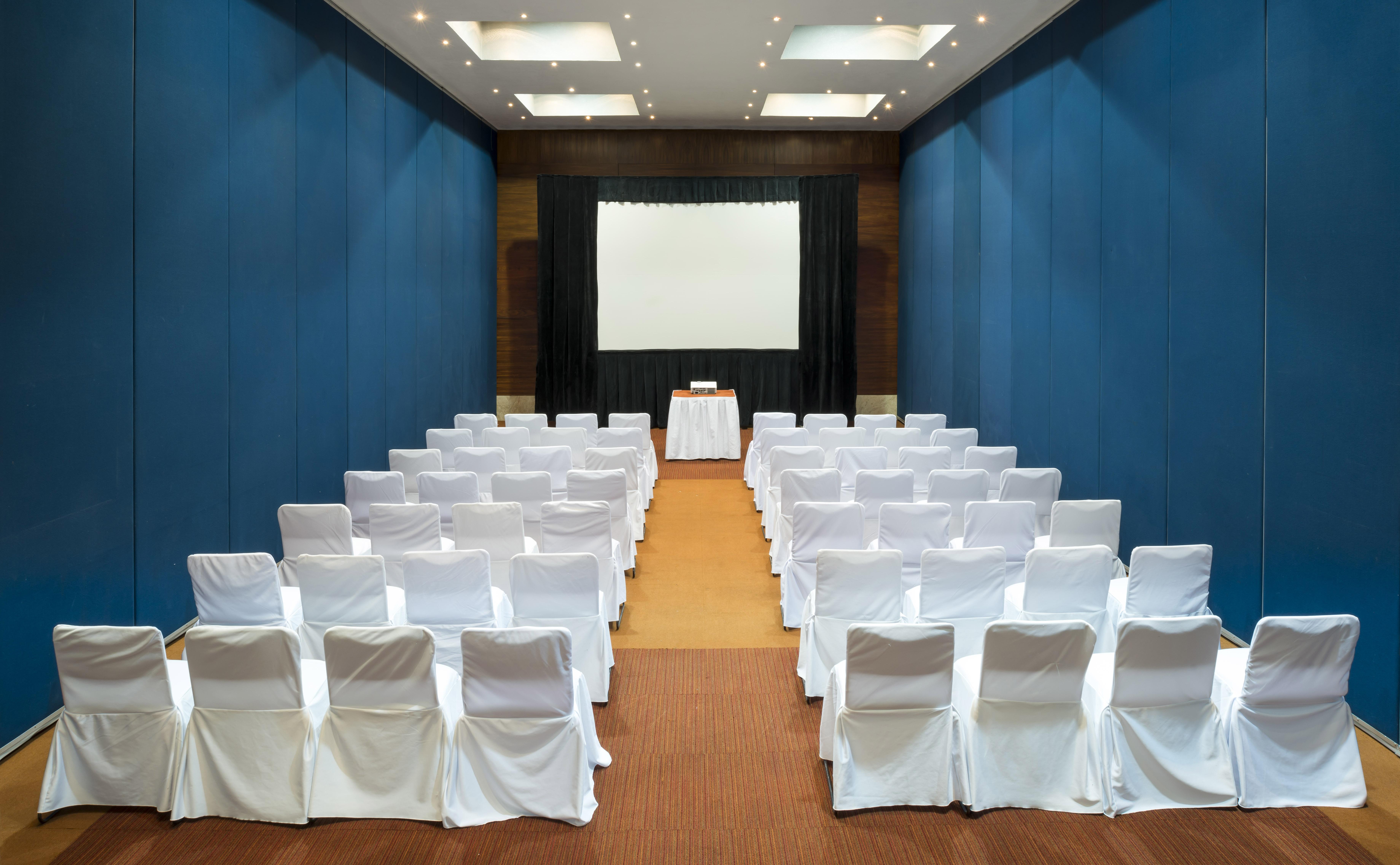 Real Inn Guadalajara Expo Екстер'єр фото