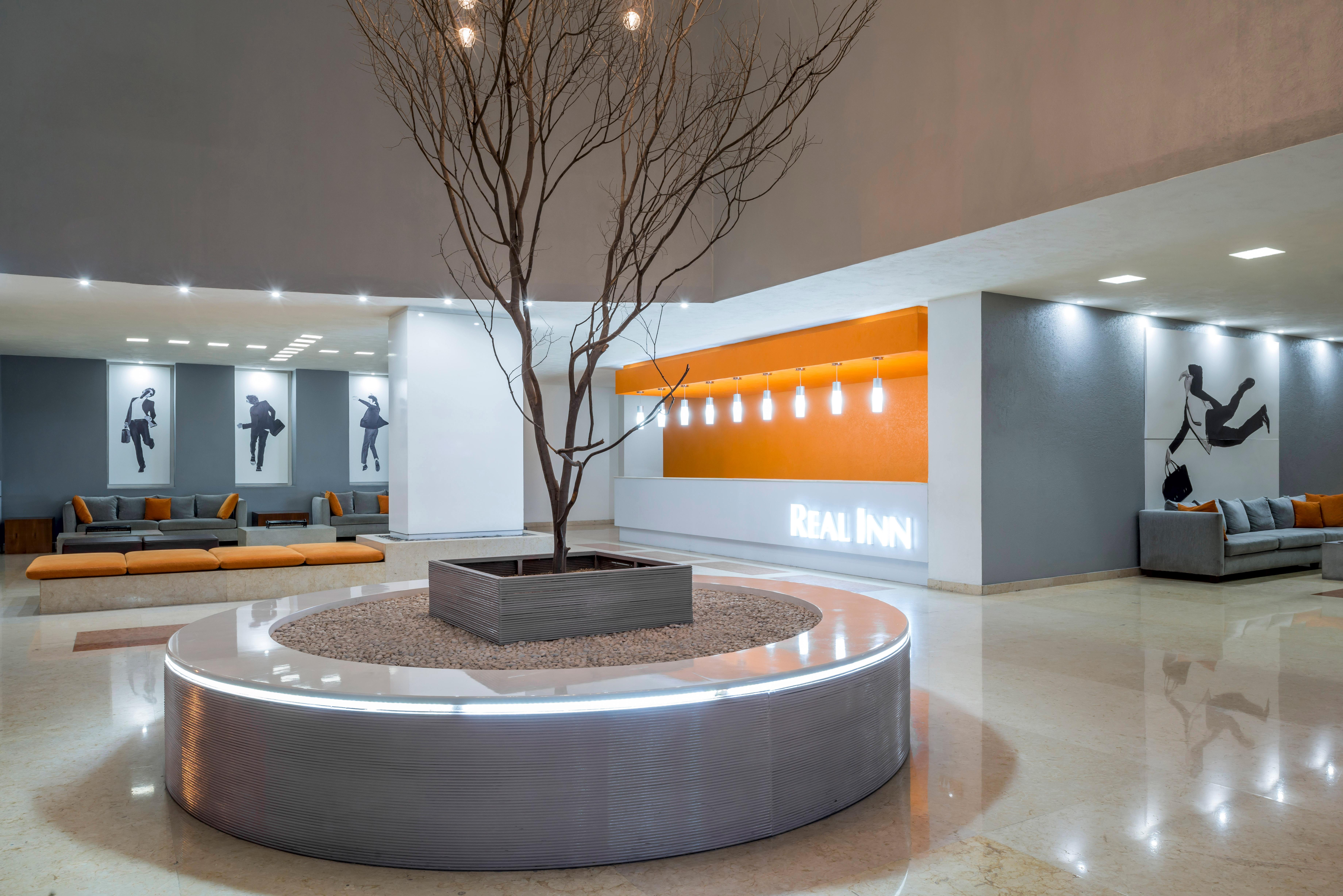 Real Inn Guadalajara Expo Екстер'єр фото