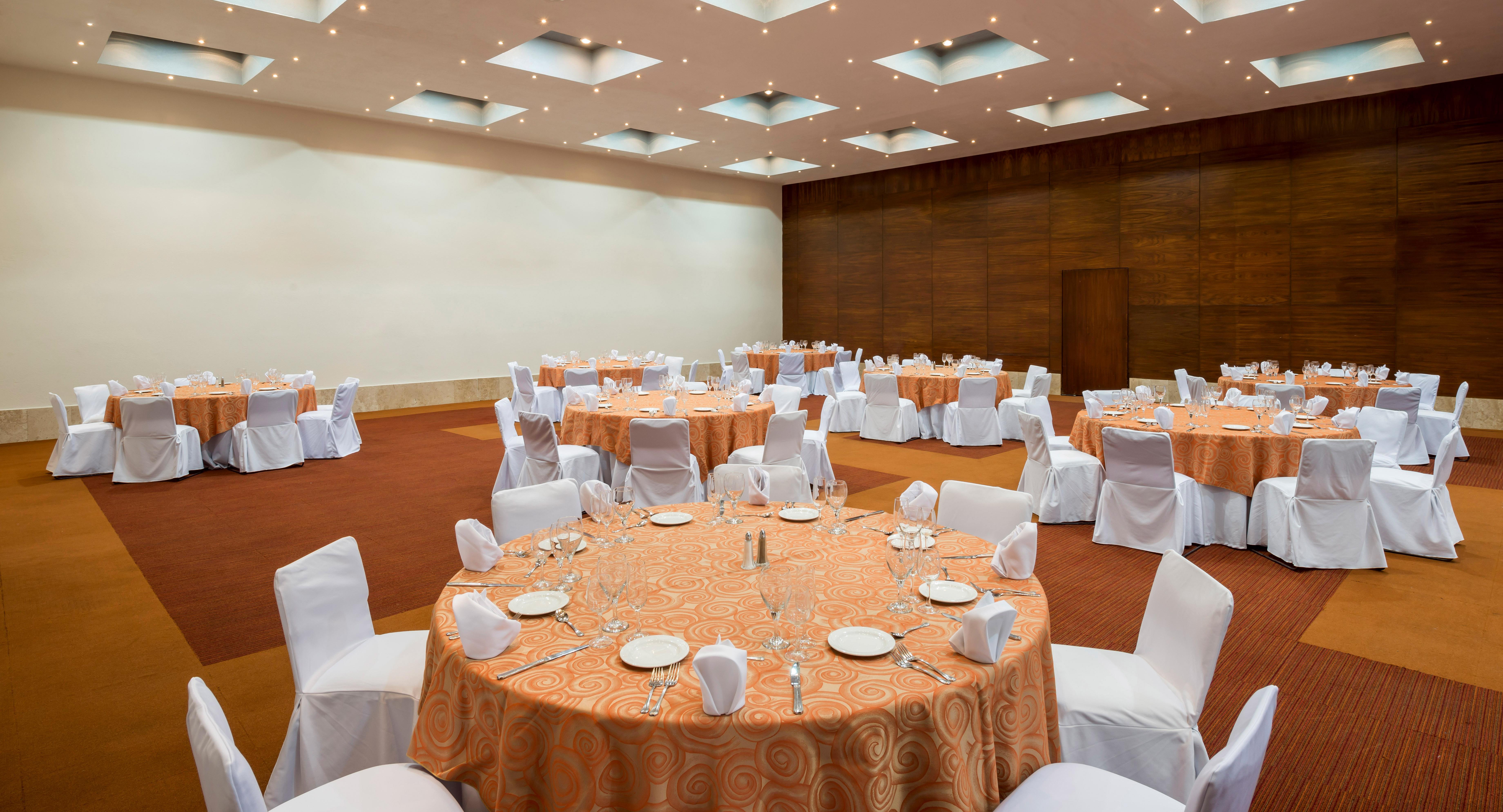 Real Inn Guadalajara Expo Екстер'єр фото