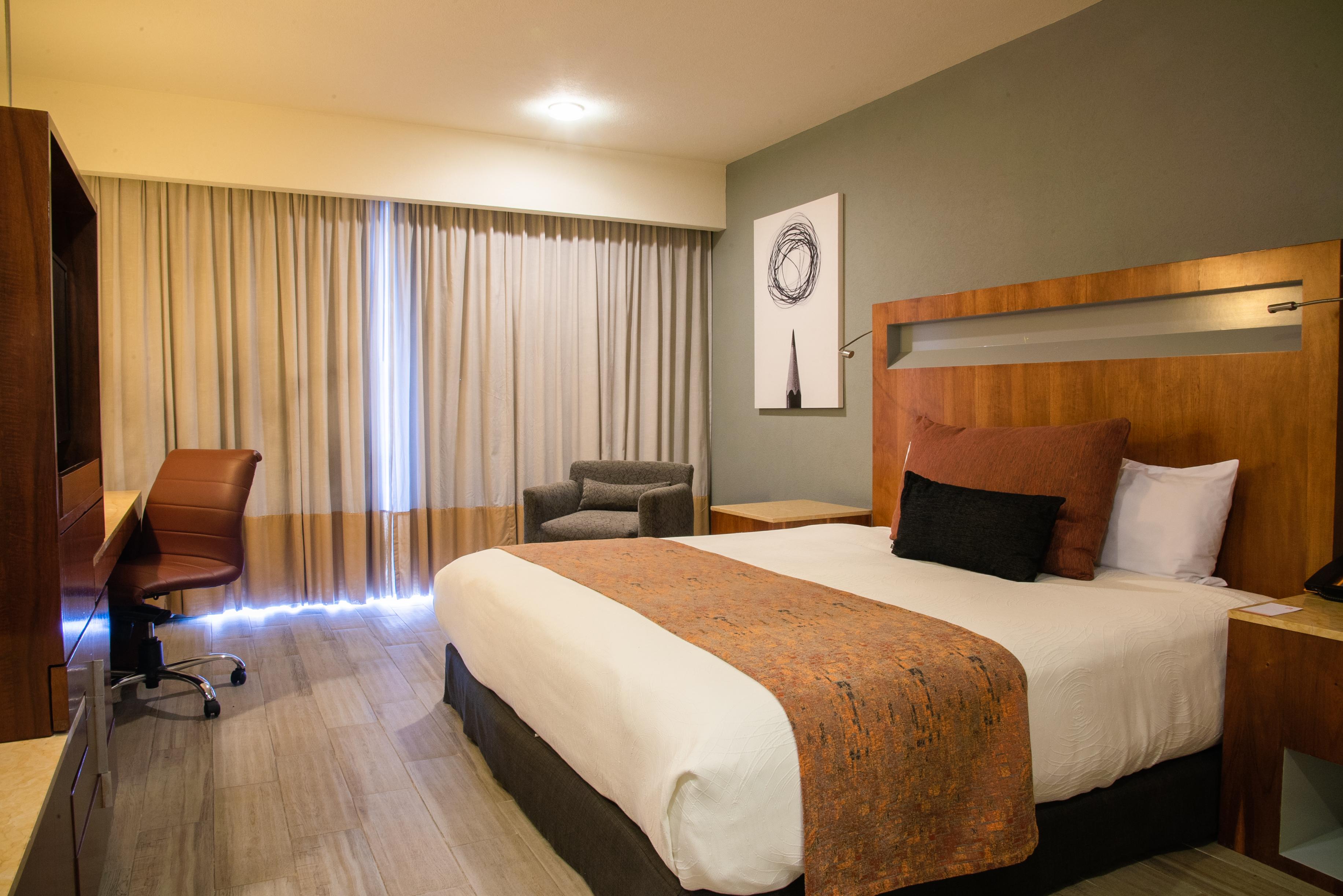 Real Inn Guadalajara Expo Екстер'єр фото